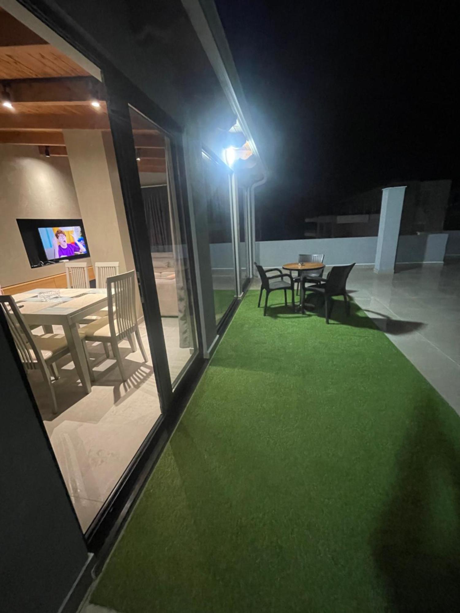 Luxury Rooftop Vlora Екстериор снимка
