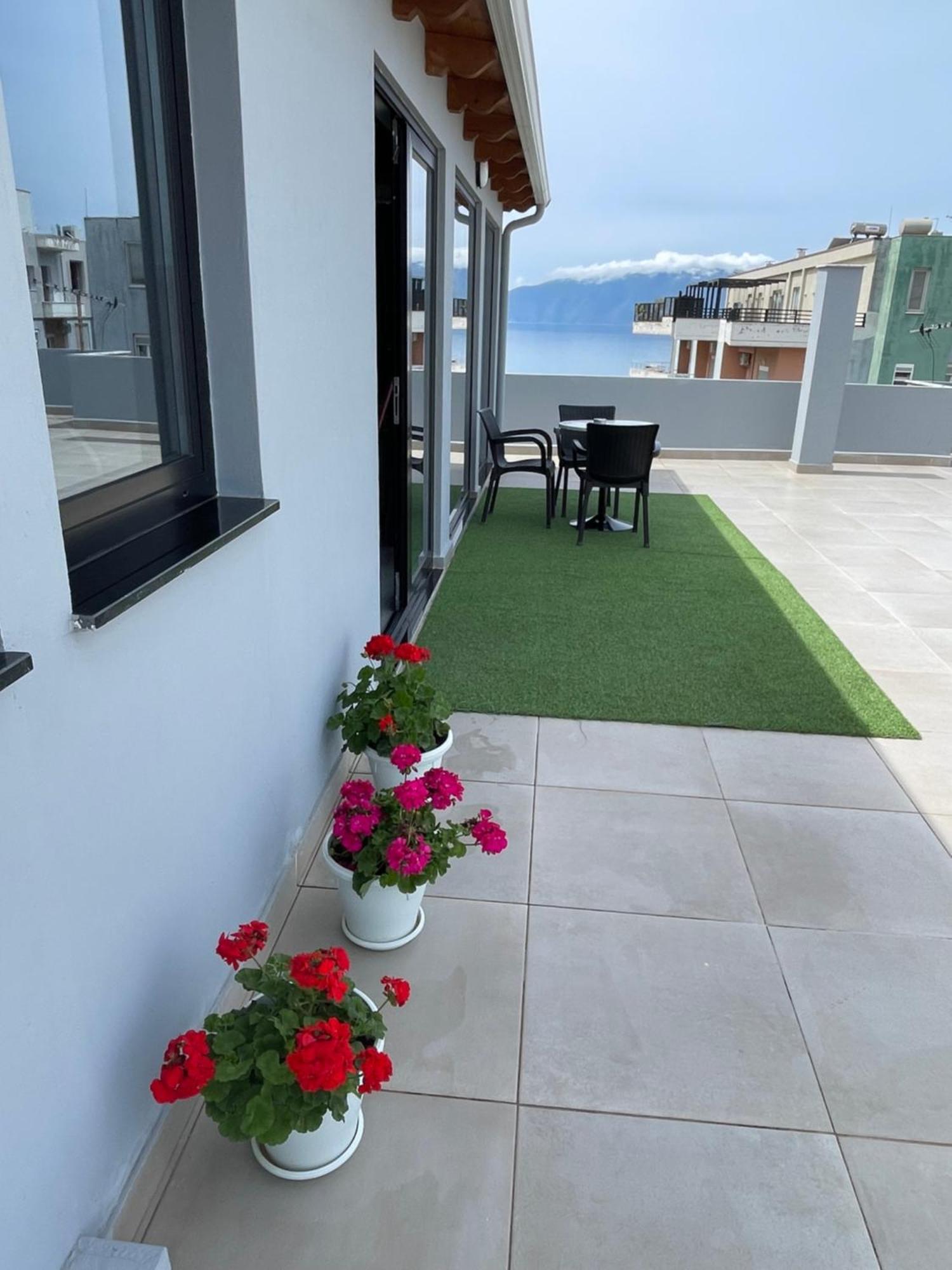 Luxury Rooftop Vlora Екстериор снимка